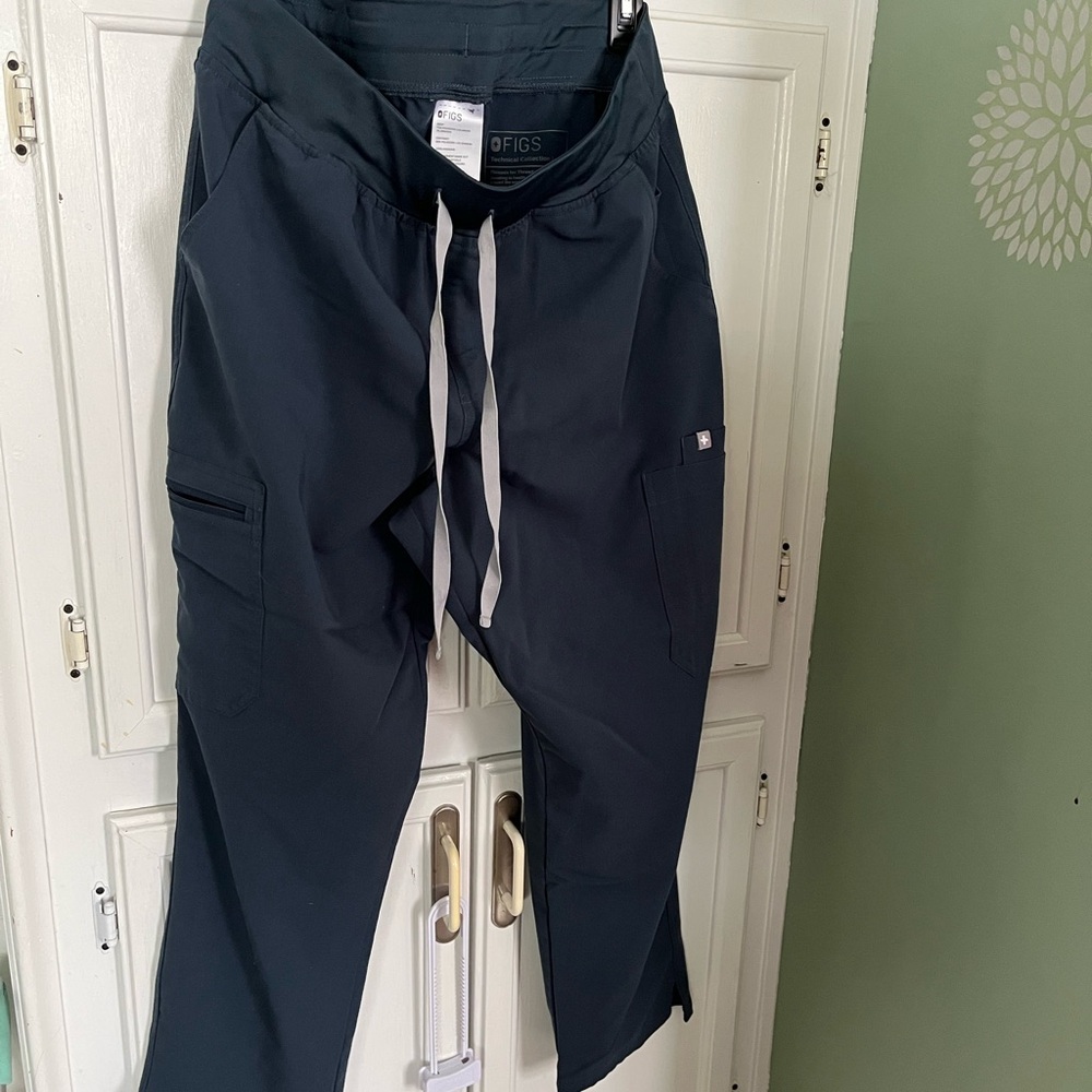 XLP Figs Charcoal Gray Scrub Pants